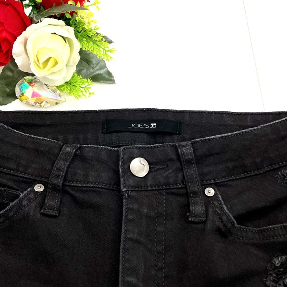 Joe’s High Rise Distressed Jean Size 24 - Picture 3 of 5